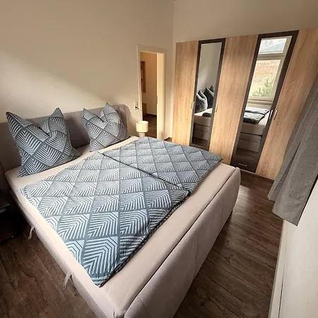 Apartamento 2-raum Mit Küche, Waschmaschine, Tv&wlan